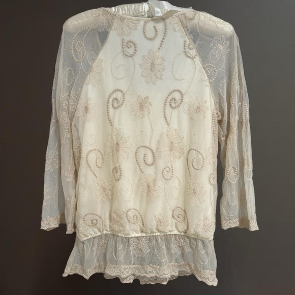 Y2K DRESS BARN Lace Romantic Whimsical Cream Floral Embroidered Blouse Sz M Top - Picture 4 of 9